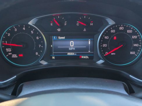 Used 2024 Chevrolet Equinox LT AWD/4WD image 17
