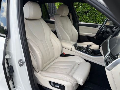 Used 2022 BMW X5 xDrive40i w/ M Sport Package AWD/4WD image 35