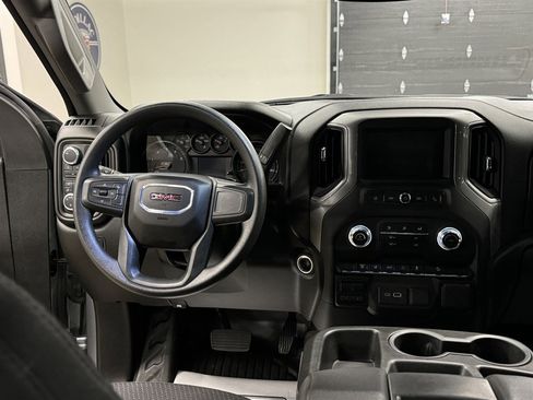 Used 2024 GMC Sierra 2500 Pro AWD/4WD image 29