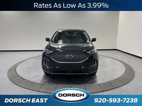 Certified 2024 Ford Edge SEL w/ Convenience Package AWD/4WD image 3