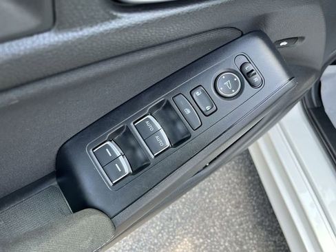 Used 2024 Honda Civic Sport image 17