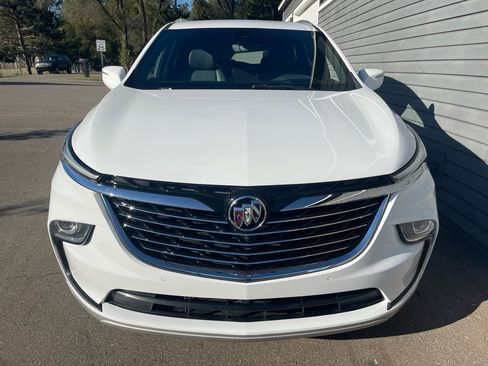Used 2022 Buick Enclave Premium image 7