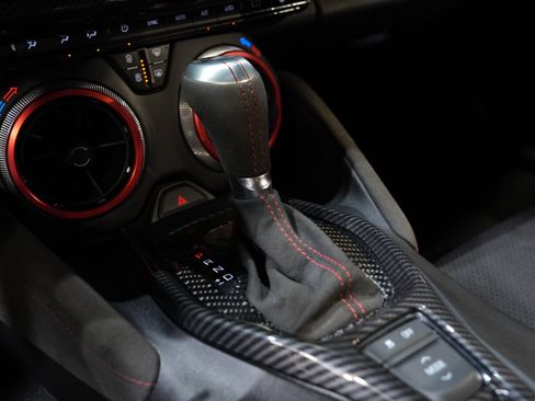 Used 2020 Chevrolet Camaro ZL1 RWD image 41