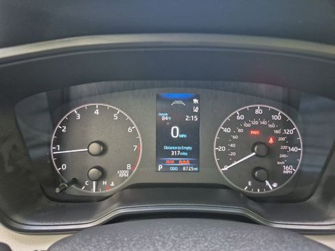 Used 2024 Toyota Corolla Cross LE image 20