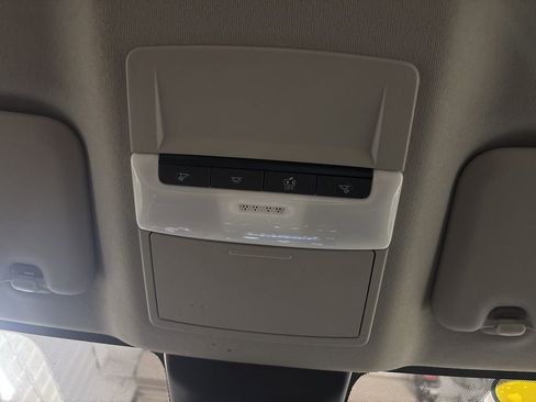 Used 2023 Nissan Sentra SV image 34