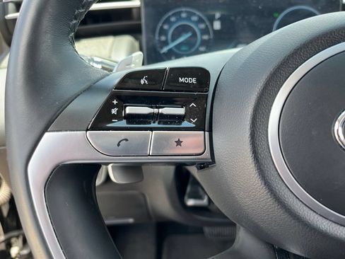 Used 2024 Hyundai Tucson Limited AWD/4WD image 19