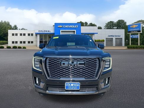 Used 2024 GMC Yukon XL Denali Ultimate w/ LPO, Floor Liner Package AWD/4WD image 33