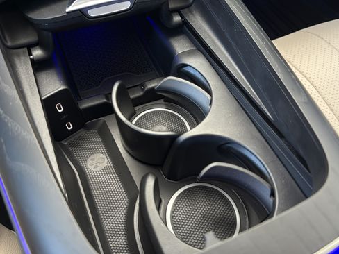 New 2026 Mercedes-Benz E 450 4MATIC Sedan image 38