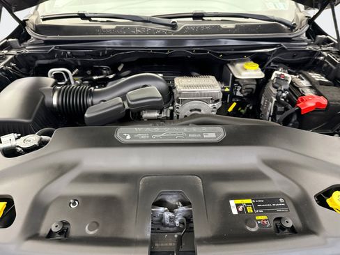 Used 2022 Jeep Wagoneer Series II w/ Premium Group I image 23