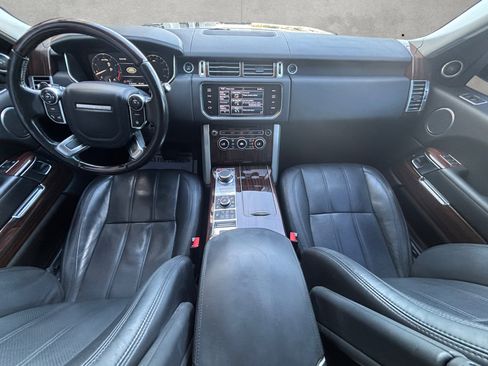 Used 2015 Land Rover Range Rover HSE image 24