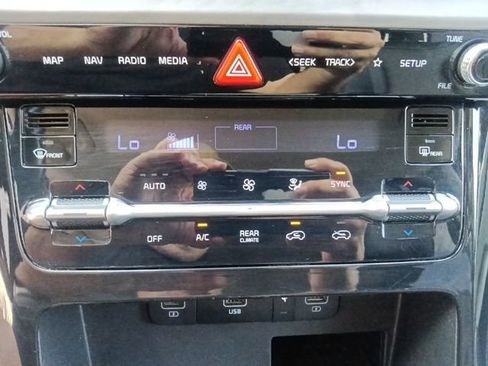 Used 2022 Kia Carnival SX FWD image 24
