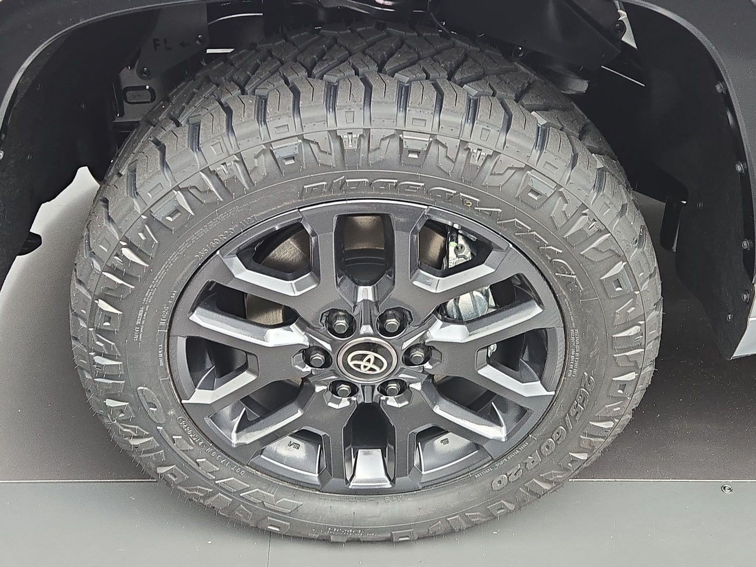 New 2026 Toyota Tundra Platinum AWD/4WD image 25