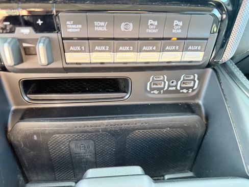 Used 2022 RAM 3500 Limited image 16