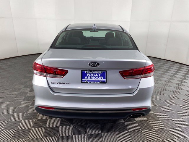 Used 2016 Kia Optima LX FWD image 4