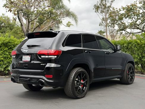 Used 2017 Jeep Grand Cherokee SRT w/ Trailer Tow Group IV image 12