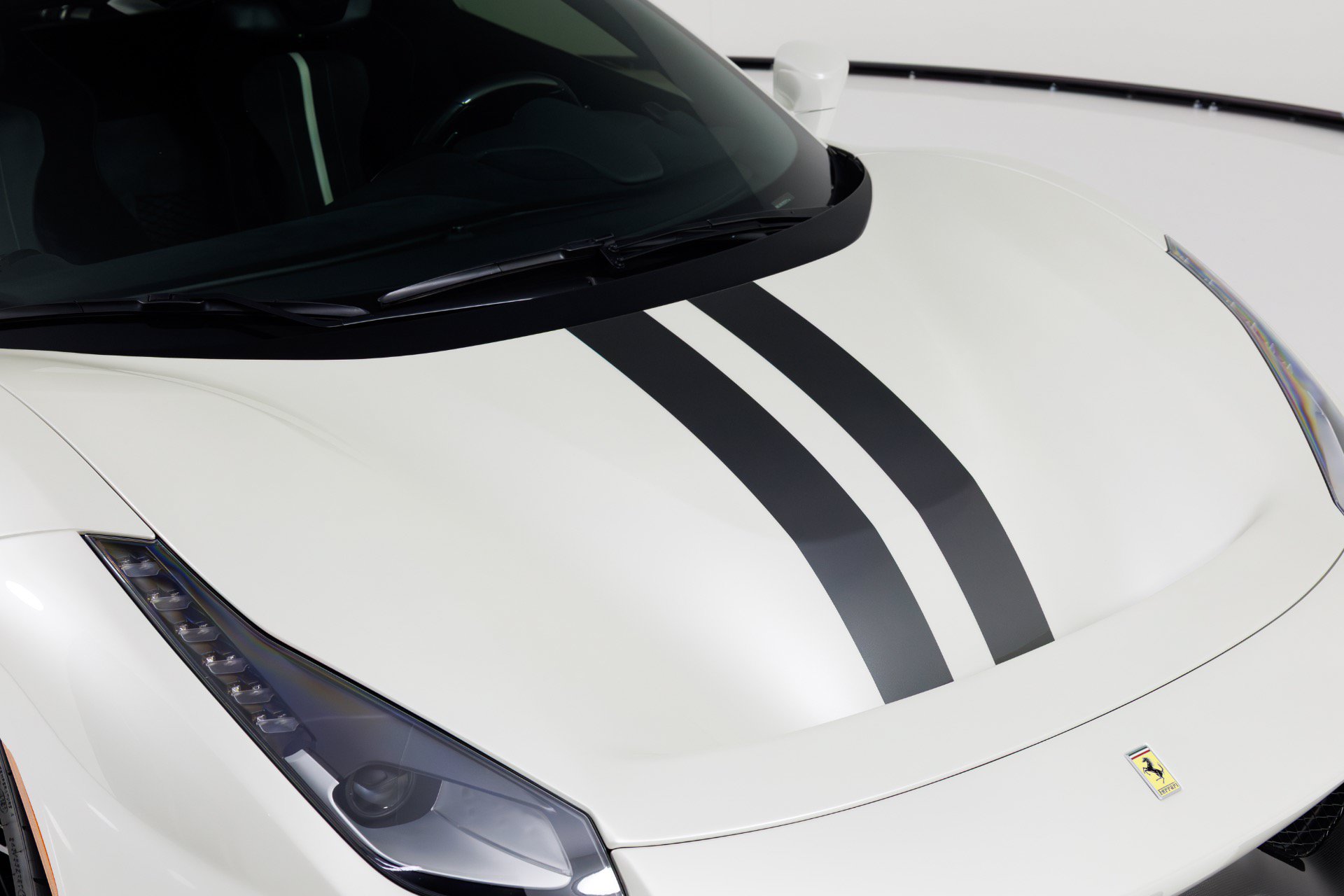Used 2020 Ferrari 488 Pista Coupe RWD image 50