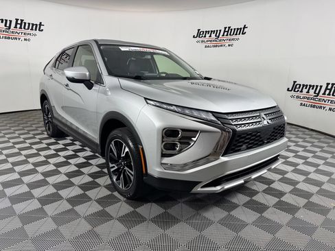 Used 2025 Mitsubishi Eclipse Cross SE AWD/4WD image 5