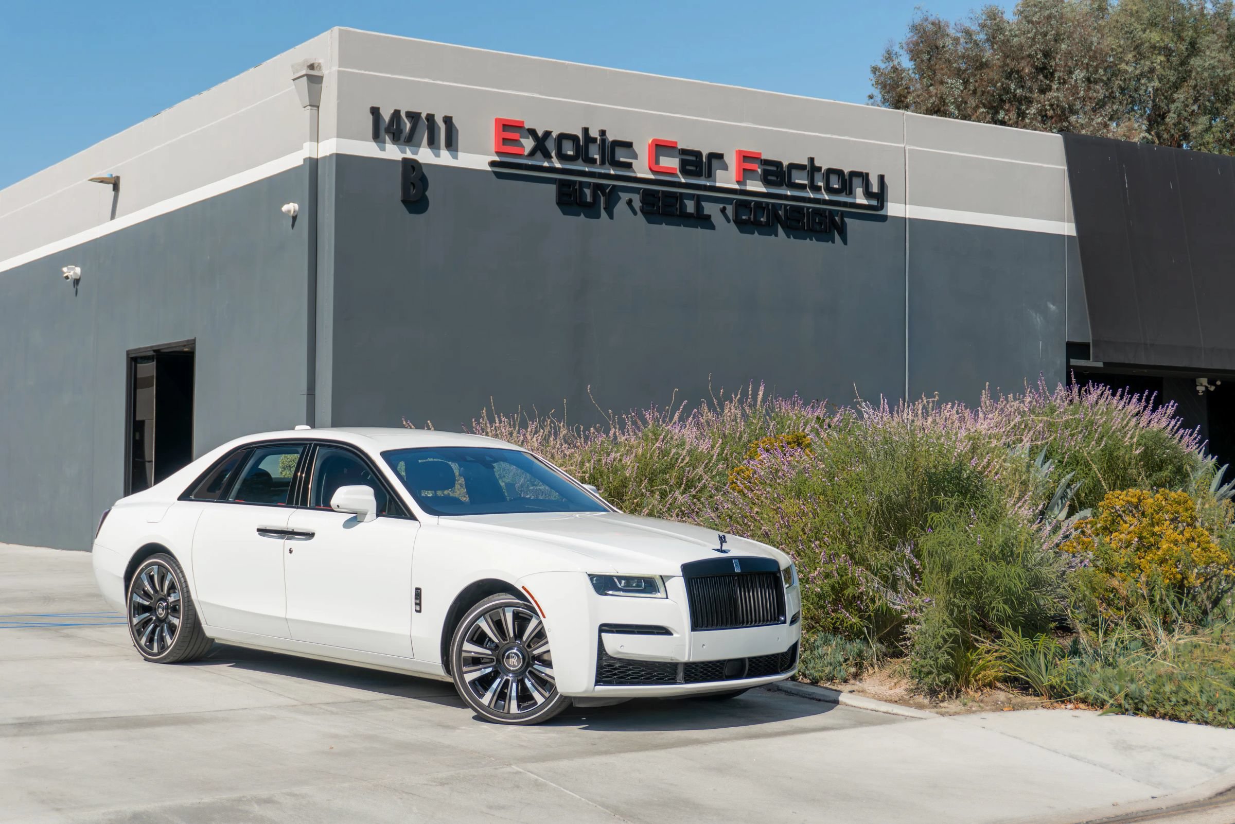 Used 2024 Rolls-Royce Ghost AWD/4WD image 1