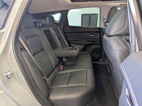 New 2025 Nissan Murano SL AWD/4WD image 15