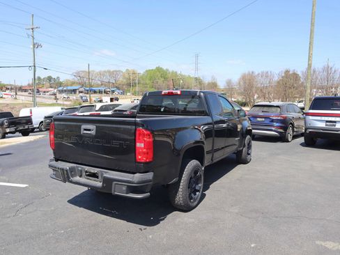 Used 2021 Chevrolet Colorado LT w/ Fleet Safety Package image 15