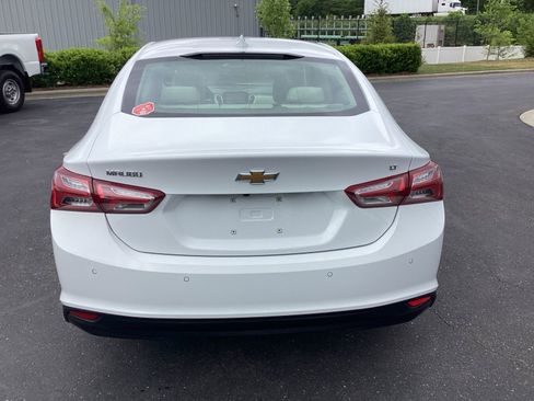 Used 2024 Chevrolet Malibu LT FWD image 3