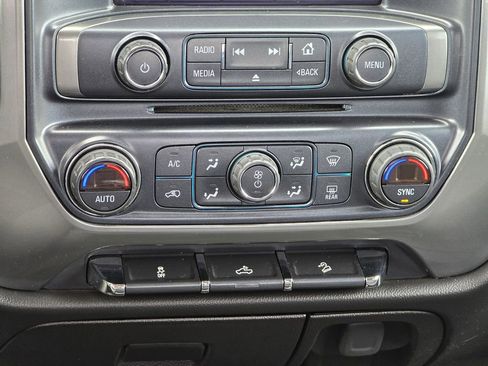 Used 2017 Chevrolet Silverado 1500 LT w/ All Star Edition image 34