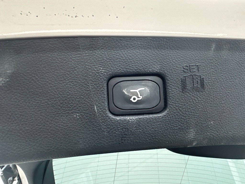 Certified 2024 Ford Edge ST-Line AWD/4WD image 27