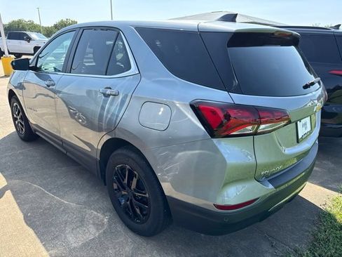 Used 2024 Chevrolet Equinox LT FWD image 4