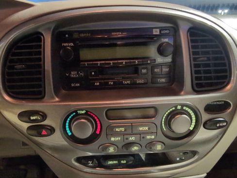 Used 2006 Toyota Sequoia Limited image 21