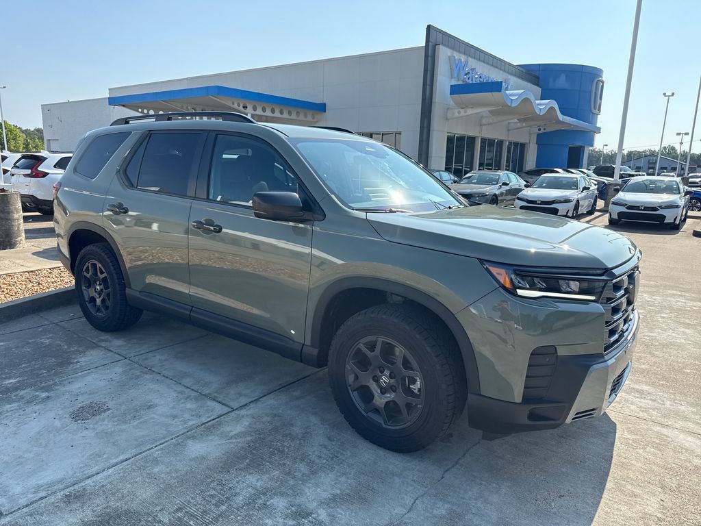 New 2026 Honda Pilot TrailSport image 7