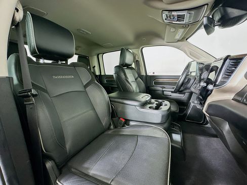 Used 2024 RAM 2500 Laramie w/ Safety Group image 30