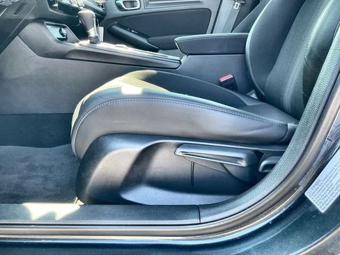 Certified 2025 Honda Civic Sport image 20