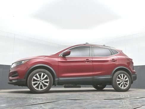 Used 2020 Nissan Rogue Sport SV w/ All-Weather Package image 30