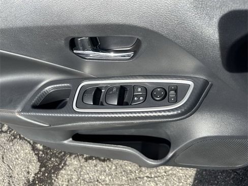 Used 2024 Nissan Versa SR w/ Trunk Package image 26