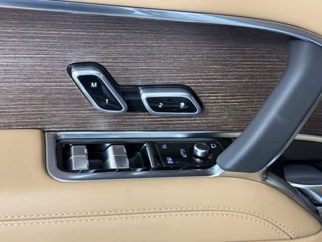 New 2026 Land Rover Range Rover SE AWD/4WD image 15