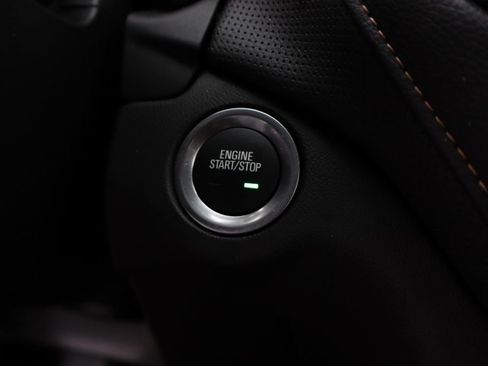 Used 2024 Chevrolet Equinox Premier image 22