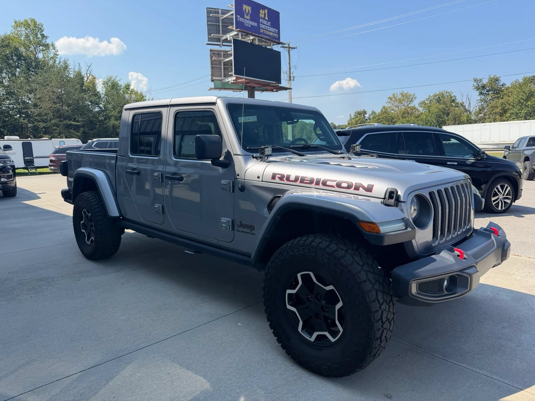Used 2020 Jeep Gladiator Rubicon AWD/4WD image 22