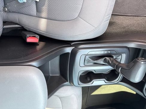 Used 2016 Chevrolet Colorado W/T w/ WT Convenience Package AWD/4WD image 31