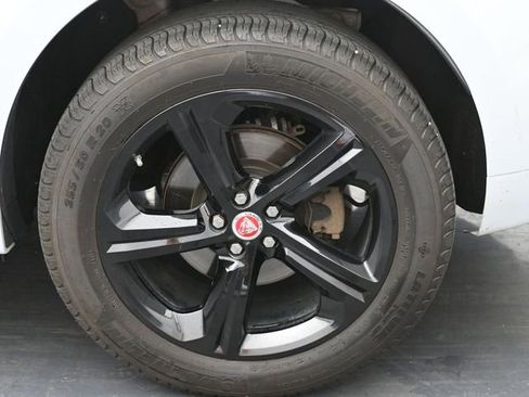 Used 2020 Jaguar F-PACE Checkered Flag image 17