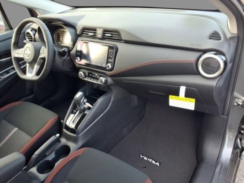 New 2025 Nissan Versa SR w/ Trunk Package image 12
