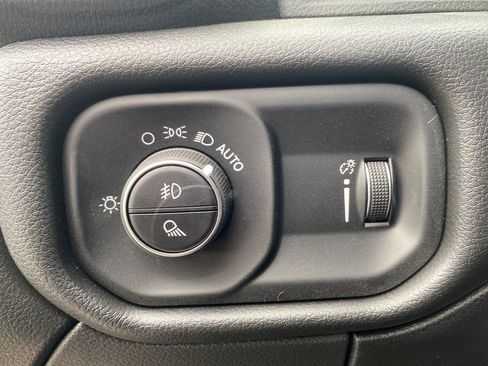 Used 2025 RAM 2500 Tradesman image 21