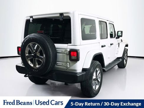 Used 2022 Jeep Wrangler Unlimited Sahara image 8