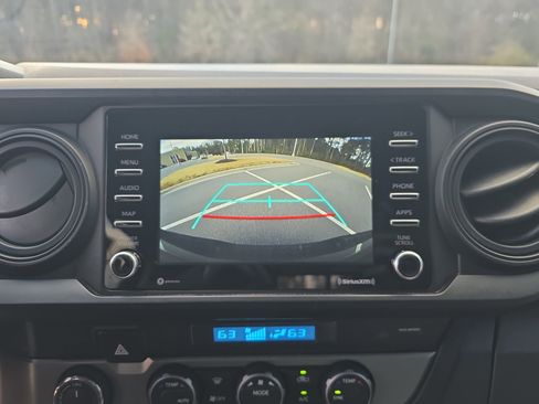 Used 2023 Toyota Tacoma SR image 22