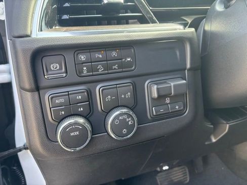 New 2026 Chevrolet Suburban LS w/ Max Trailering Package AWD/4WD image 25