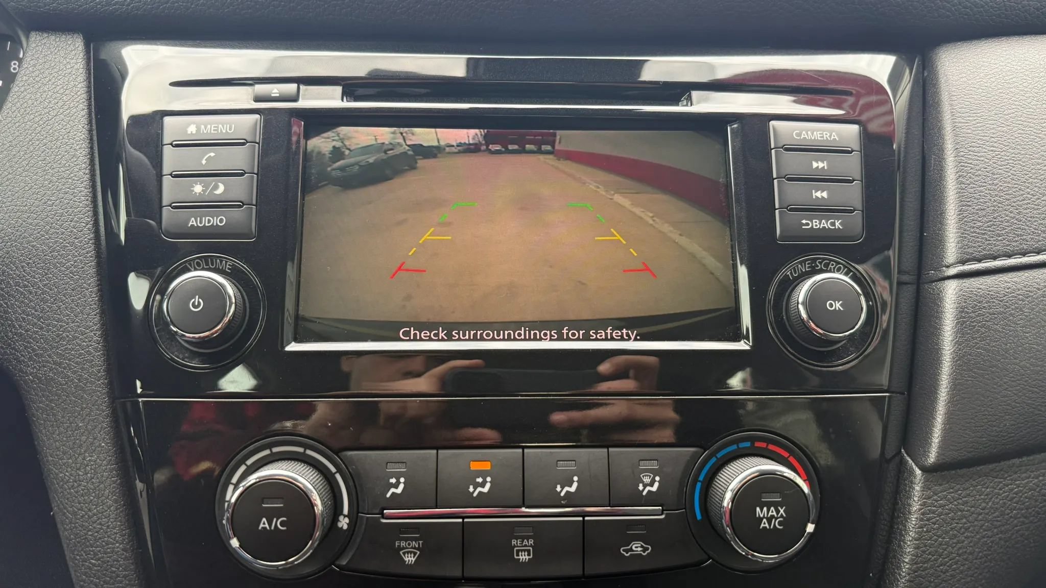 Used 2019 Nissan Rogue S FWD image 19
