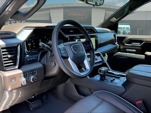 New 2026 GMC Sierra 1500 Denali w/ Technology Package AWD/4WD image 7