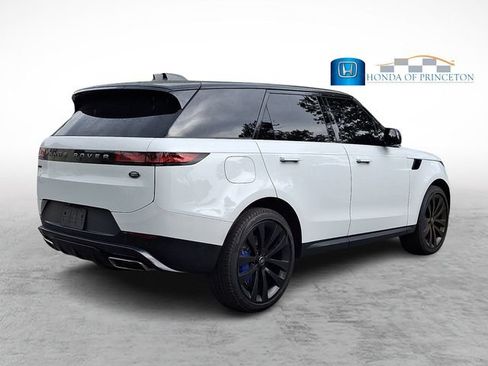 Used 2023 Land Rover Range Rover Sport SE AWD/4WD image 6
