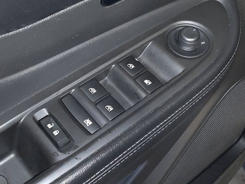 Used 2019 Buick Encore Preferred image 27