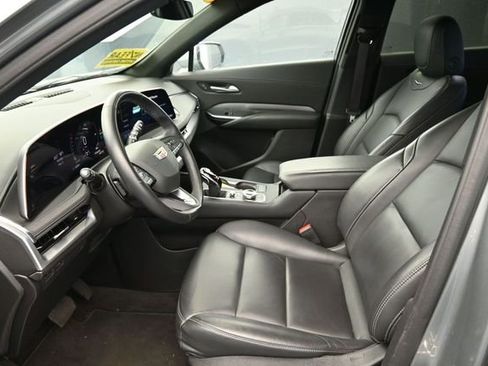 Used 2025 Cadillac XT4 Premium Luxury AWD/4WD image 15