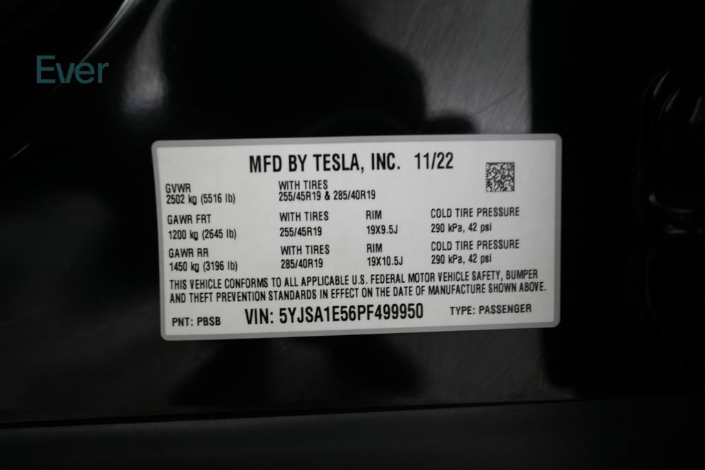 Used 2023 Tesla Model S AWD/4WD image 29